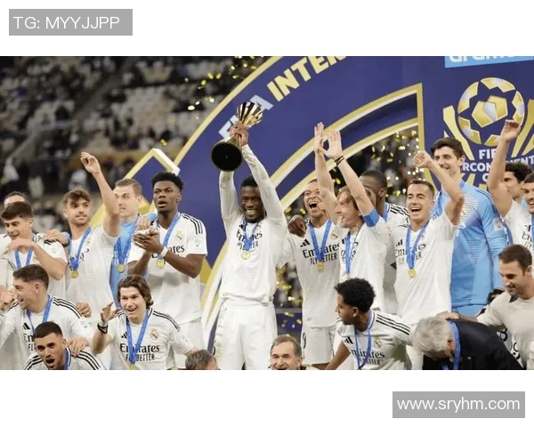 皇马主场迎战亚特兰大首回合较量全景分析与精彩瞬间回顾